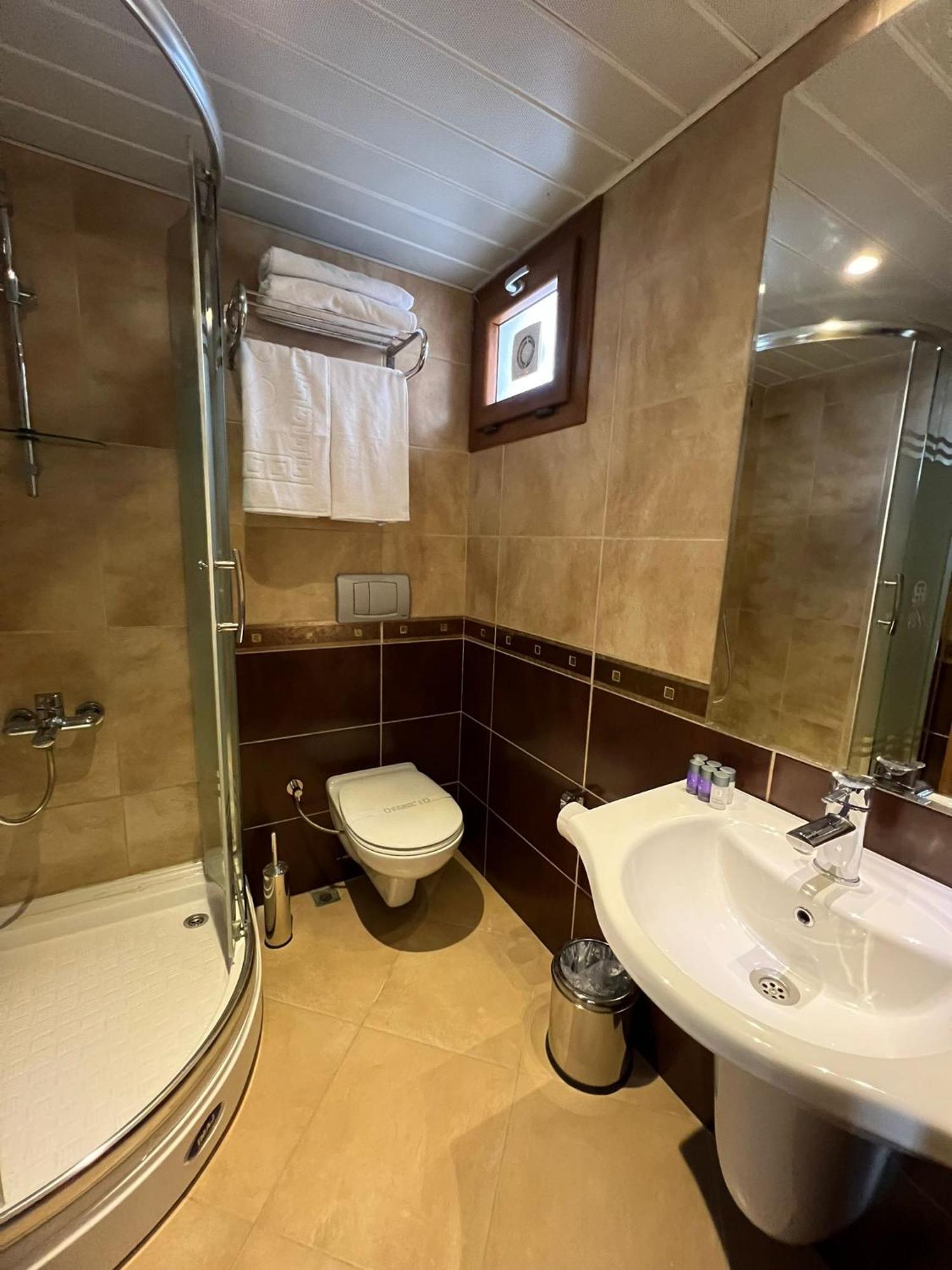 Istanblu Hotel&spa Otel 4*
